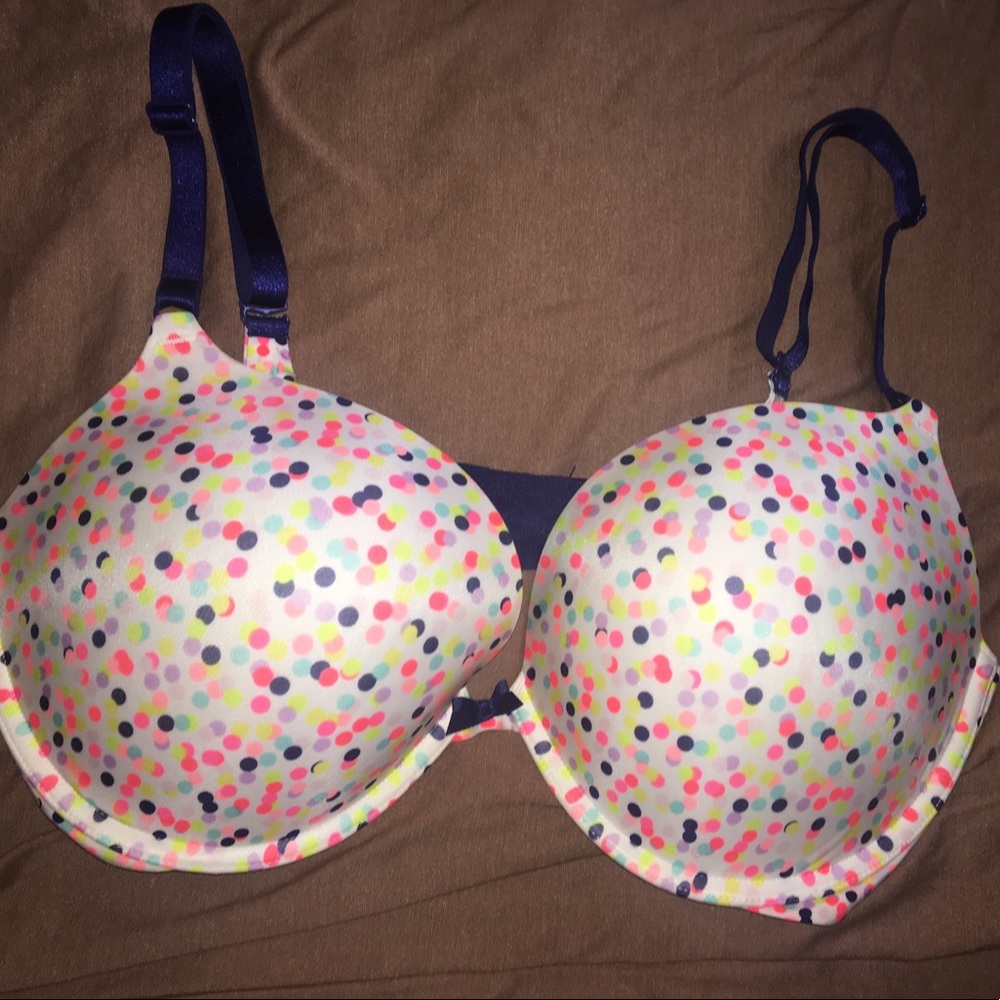 Victoria Secret Push Up Bra